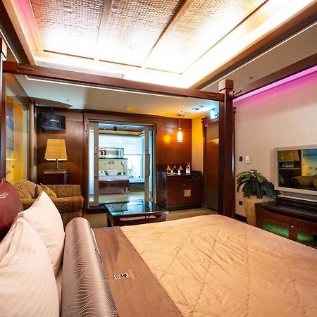 In-Stone Motel Тайпей Екстериор снимка